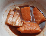Foto del paso 2 de la receta: Salmón al horno con bacon