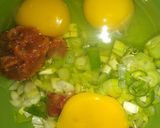 Foto langkah ke 2 dari resep Telur Dadar.