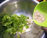 A picture of step 6 of Crunchy Spinach Cheese Roll.