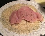 Foto del paso 2 de la receta: Milanesa de pollo parmesano sobre pasta pomodoro