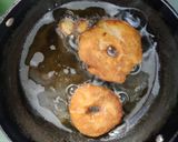 A picture of step 5 of Chocolate Donut.