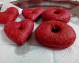 A picture of step 5 of Red Velvet Donuts#valentinedishcontest.