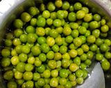 मटार चीज बॉलस (Matar Cheese Balls Recipe In Marathi) रेसिपी स्टेप 1 फोटो 