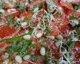 Une image de l'étape 2 de 🌱Carpaccio de tomates Parmesan Basilic.