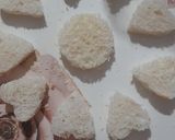 A picture of step 4 of Quick Bread Malai Hearts.