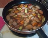 Foto langkah ke 3 dari resep Brokoli Sosis Saus Tiram.