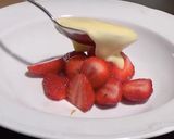 A picture of step 4 of Sabayon or Zabaglione.