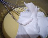 Foto langkah ke 4 dari resep Cheddar Cheese Cake.