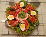 A picture of step 8 of Salade Niçoise.