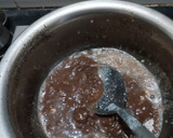 A picture of step 1 of Ragi Sukhdi.