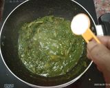 A picture of step 4 of Lehsun  Palak  Ka  Saag  Curry.