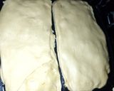A picture of step 2 of Toasted meat pie.