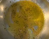 A picture of step 6 of Pasta with shrimp, tarragon and lemon.