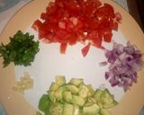 A picture of step 2 of Easy Guacamole.