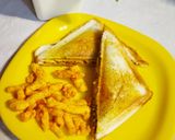 A picture of step 4 of Leftover gobhi matar veggie Sandwich.