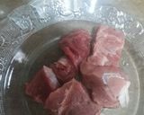 A picture of step 1 of Resha kabab.