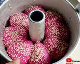 Foto langkah ke 6 dari resep Roti Sobek Buah Naga Vla Durian.