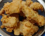 Foto langkah ke 6 dari resep Ayam Goreng Tepung Super Easy (ayam pok pok) mini fried chicken.