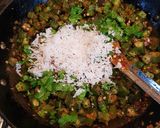 A picture of step 5 of Ladies finger/ Vendakka/ Okra/ Bhindi Poriyal.