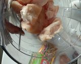 Foto langkah ke 1 dari resep Baso ayam simple.