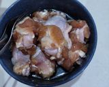 รูปขั้นตอนการทำที่ 3 ของ น่องไก่ทอดและน้ำผึ้ง