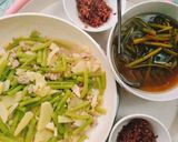 Hình bước làm 6 của món Thịt xào đậu que khoai tây (Eat clean) ăn kèm canh chua và cơm