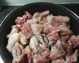 Foto del paso 2 de la receta Conejo al ajillo con cerveza