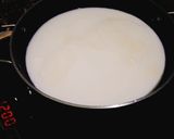 मलाई कुल्फी विथ जेली ट्विस्ट(malai kulfi with jelly twist recipe in hindi) रेसिपी चरण 1 फोटो