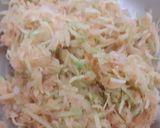 A picture of step 4 of Raw mango and onion kachumer.
