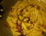 A picture of step 4 of Red sauce pasta.