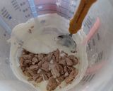 A legfinomabb sajtos, burgonyás, medvehagymás pogácsa recept fázis 1 fotója