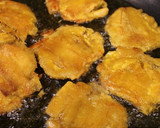 Foto del paso 5 de la receta: Tostones y chips de plátano verde