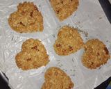 A picture of step 3 of Otas and walnut heart cookies.