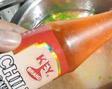 A picture of step 4 of Schezwan Soup.