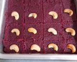 A picture of step 4 of Beetroot rava kesari.