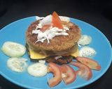 नवीन पद्धतीचे वेज आलू बर्गर (veg aloo burger recipe in marathi) रेसिपी स्टेप 7 फोटो 