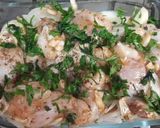 Foto del paso 2 de la receta: Muslitos al horno