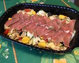 Une image de l'étape 14 de Salade de pâtes marinée aux tomates, concombre, courgette, oignon de roscoff et Lonzo.