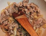 Foto langkah ke 2 dari resep Beef Bowl Yoshinoya.