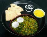A picture of step 3 of Lima beans saag.