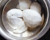 कोकोनट बर्फी(coconut burfi recipe in Hindi) रेसिपी चरण 1 फोटो
