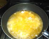 A picture of step 5 of Kentucky fried chicken burger.