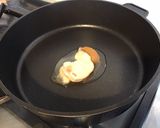 Une image de l'étape 3 de Pommes de terre « farcies » laurier aux herbes aromatiques et ail en chemise.