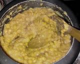 A picture of step 4 of Dahi puri.