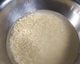 A picture of step 1 of Urad dal uttapam.