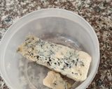 Foto del paso 2 de la receta: Salsa agria de Gorgonzola y ajo