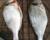 Foto del paso 1 de la receta: Dorada a la brasa 🐟