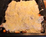 Foto del paso 3 de la receta: Pescadilla al horno sobre colchón de zapallo