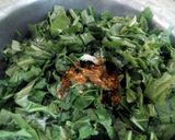 A picture of step 10 of Aloo Palak Ki Bhujya.