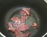 Foto del paso 2 de la receta: Ravioles con salsa portuguesa y carne